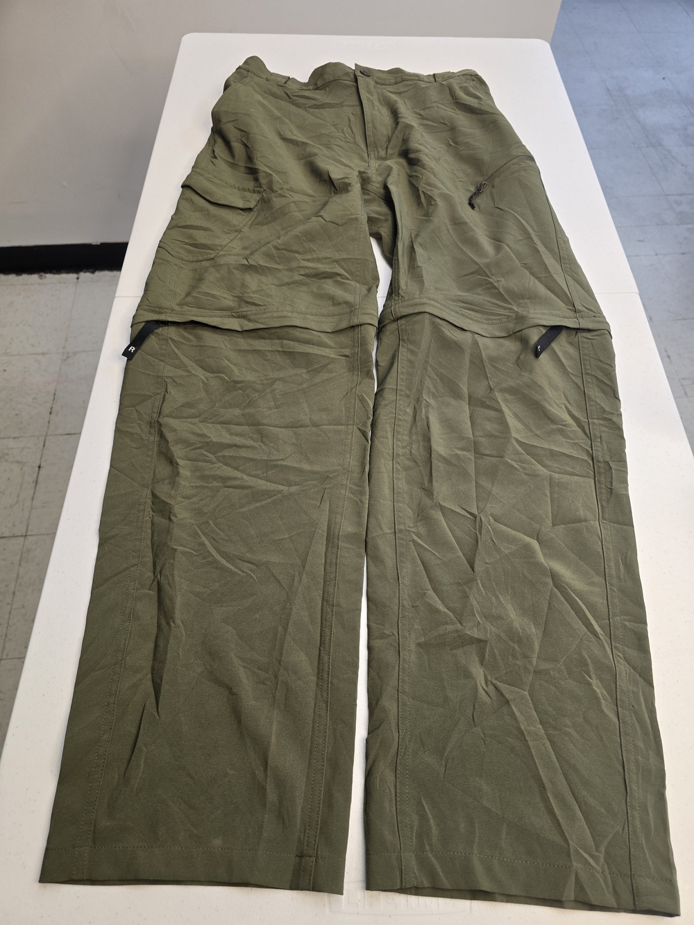 Magellan Outdoors Olive Convertible Cargo Pants